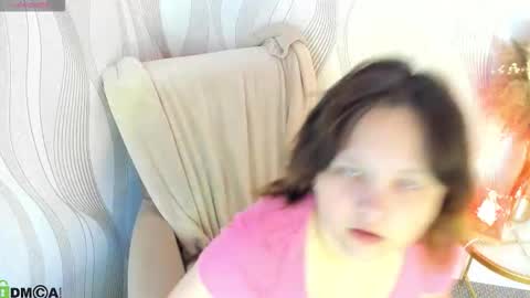 nina lunaa online show from 10-03-25, 01:24