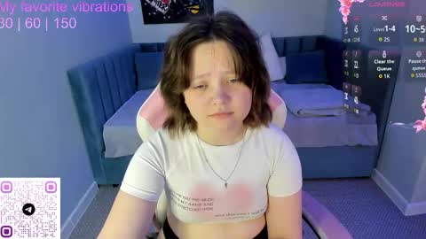 nina lunaa online show from 10-05-25, 01:04