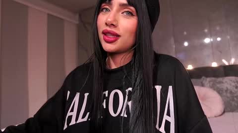 Angie online show from 11-29-25, 12:02