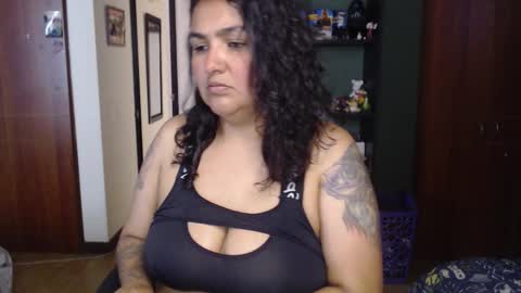 Nina Moon online show from 10-16-25, 08:10