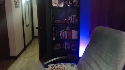 Nina Moon online show from 02-06-26, 02:05