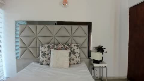 Snapshot of nina_pons chatting on 10-02-25, 08:49 Nina online show from 10-02-25, 08:49