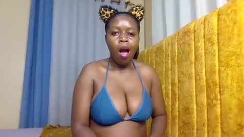 Nina online show from 11-06-25, 01:39