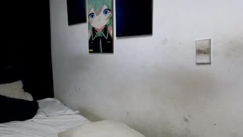 Ninaa fox online show from 12-24-24, 06:39