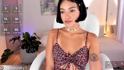    online show from 01-08-25, 01:41