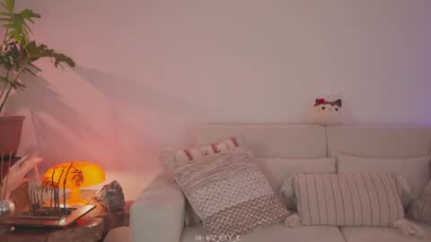 Snapshot of ninaa_sky chatting on 07-14-26, 10:26 online show from 07-14-26, 10:26