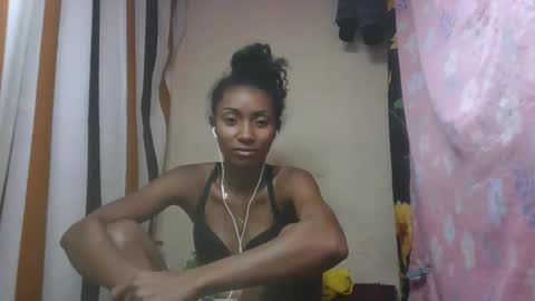 ninaeaa online show from 12-20-25, 08:21