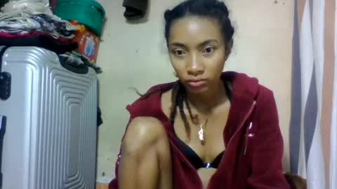 ninaeaa online show from 06-15-26, 03:42