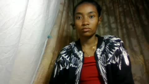 ninaeaa online show from 06-26-26, 01:26