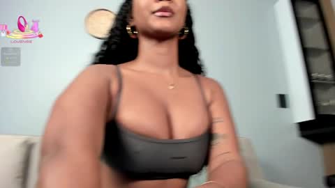 Snapshot of ninag0ld chatting on 04-07-26, 09:26 Nina Sara online show from 04-07-26, 09:26