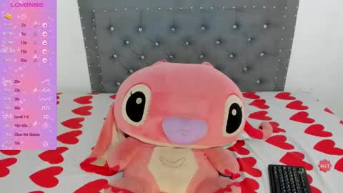 Valentina online show from 02-15-25, 11:03