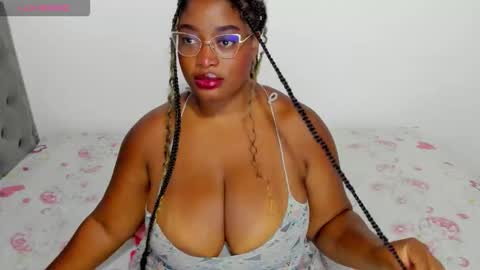 Valentina online show from 09-30-25, 11:54