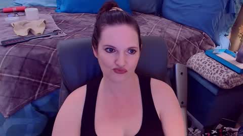 Nina Jaymes online show from 10-13-25, 10:32