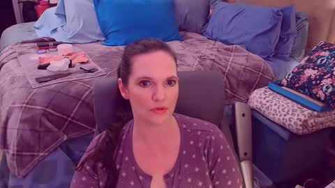 Nina Jaymes online show from 12-22-25, 11:46