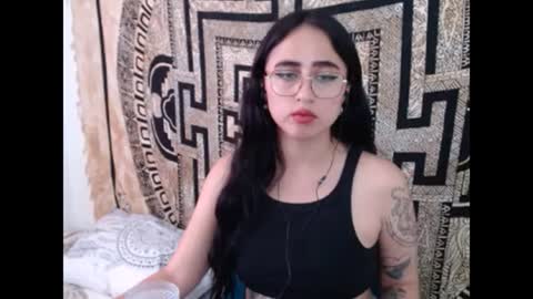 N I N A online show from 12-24-24, 04:19
