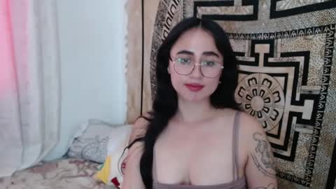 N I N A online show from 01-08-25, 10:37