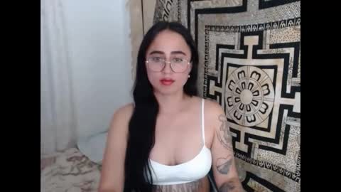 N I N A online show from 01-21-25, 11:02