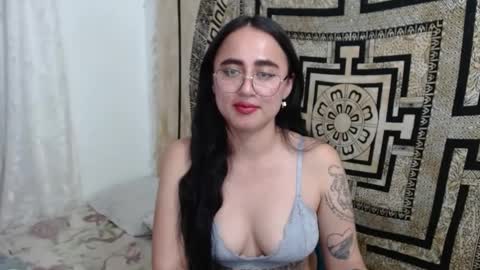 N I N A online show from 02-03-25, 11:36