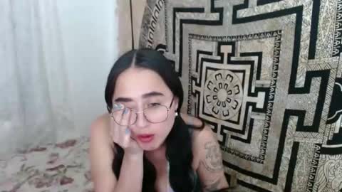 N I N A online show from 02-24-25, 02:04