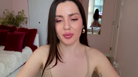 NinaOneil online show from 03-12-25, 11:12