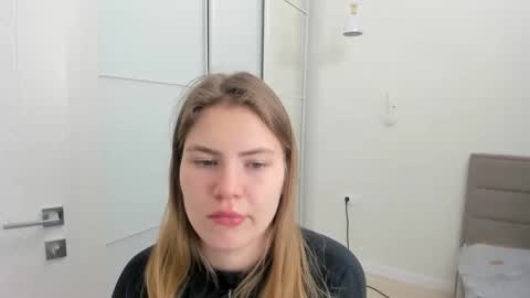 ninarihh online show from 03-01-25, 12:01