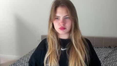 ninarihh online show from 03-11-25, 03:34