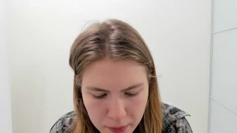 ninarihh online show from 10-29-25, 09:44