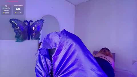 Nina online show from 01-13-26, 02:44