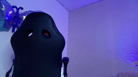 Nina online show from 02-02-26, 11:31