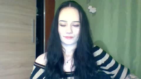 Nina online show from 02-10-26, 09:30