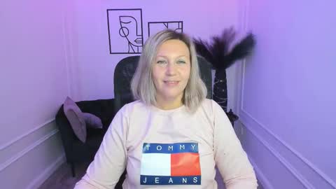 Snapshot of ninastarle chatting on 09-11-25, 04:34 ninastarle online show from 09-11-25, 04:34