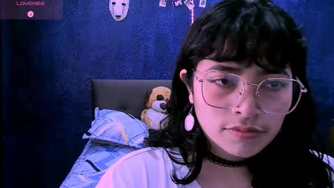 Nina online show from 09-25-25, 01:59