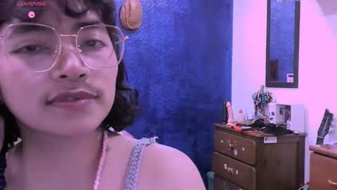 Nina online show from 12-22-25, 04:59