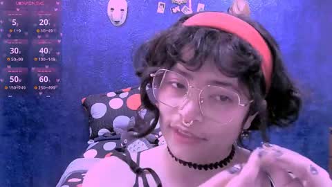 Snapshot of ninayellow chatting on 04-14-26, 01:06 Nina online show from 04-14-26, 01:06