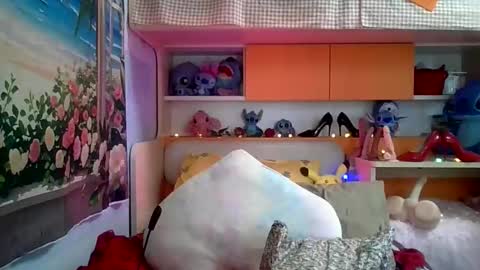 SunnyNatalie Wang online show from 05-11-26, 08:53