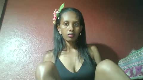 ninie246746 online show from 01-13-25, 01:17