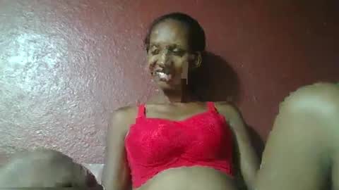 ninie246746 online show from 01-17-25, 10:33