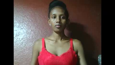 ninie246746 online show from 02-22-25, 09:56