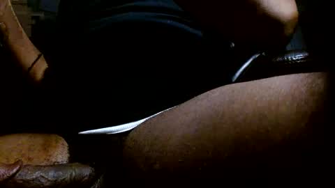 Snapshot of ninjabeatz chatting on 02-28-25, 09:15 daddy online show from 02-28-25, 09:15