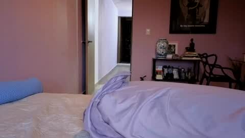 Snapshot of ninna_and_rio chatting on 07-31-26, 01:05 Daniella online show from 07-31-26, 01:05