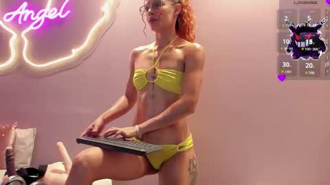 Snapshot of ninna_monroe_ chatting on 02-20-25, 02:13 Ninna online show from 02-20-25, 02:13