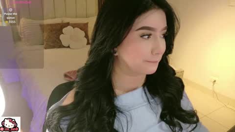 Nina online show from 03-12-26, 12:33