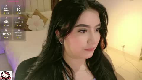 Nina online show from 04-12-26, 12:43