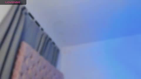 Ninon Beart online show from 05-15-26, 04:30