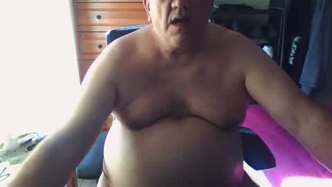 Dennis online show from 10-19-25, 02:07