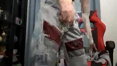 Nippleberry - Liam Smiler online show from 01-17-25, 09:50