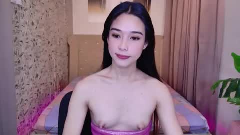 Snapshot of nirafox chatting on 02-26-26, 06:01 nirafox online show from 02-26-26, 06:01