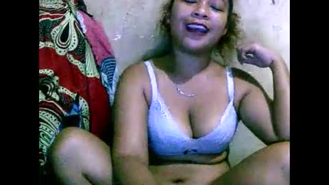 Snapshot of nirina149521 chatting on 11-24-25, 05:29 nirina149521 online show from 11-24-25, 05:29