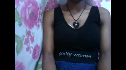 nirinahfy online show from 11-23-25, 04:01