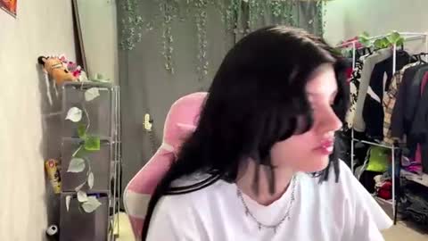 Alice online show from 07-19-26, 06:11